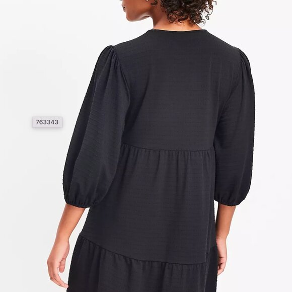 ✨ Ann Taylor Loft Black Jacquard Balloon Sleeve V-Neck Dress – Only Worn Once! ✨ - Picture 3 of 3